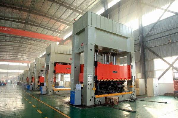 框架液压机(图1)