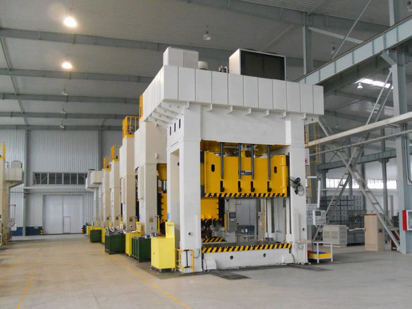 框架液压机(图1)