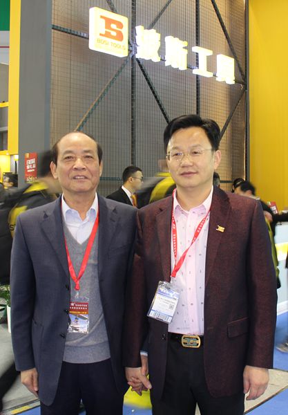 朱仁和理事长莅临第三十三届中国国际五金博览会现场(图6)