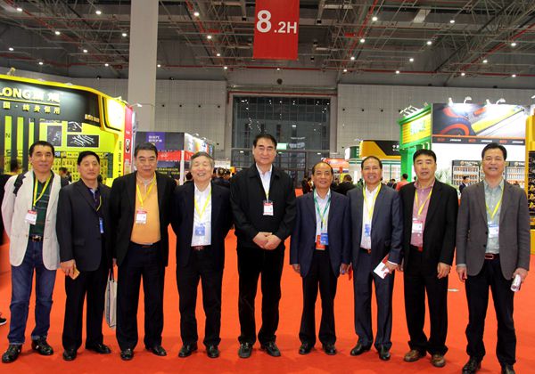五金协会高层参观展会 推动行业交流与合作(图9)