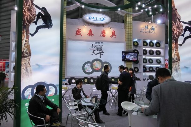 磨料磨具展台巡礼盛森磨具展台亮点分析(图1)